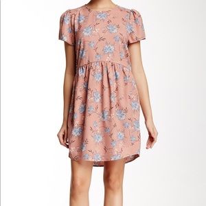 RO & DE | Babydoll Dress Cap Sleeve Floral XSmall